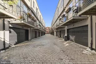 819 N Orkney St, Philadelphia, PA 19123 - Photo 68