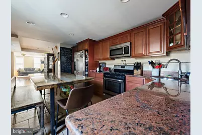 1025 E Columbia Avenue, Philadelphia, PA 19125 - Photo 10