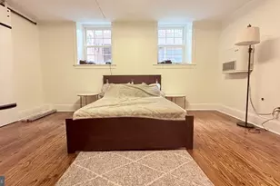 1016 Spruce St, Philadelphia, PA 19107 - Photo 26