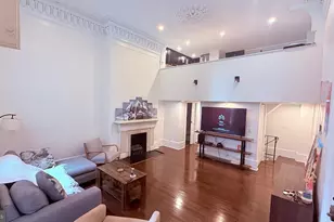 1016 Spruce St, Philadelphia, PA 19107 - Photo 8