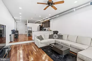 1105 Morris St, Philadelphia, PA 19148 - Photo 4