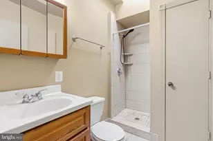 1105 Morris St, Philadelphia, PA 19148 - Photo 30