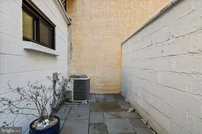 2118 Naudain Street, Philadelphia, PA 19146 - Photo 32
