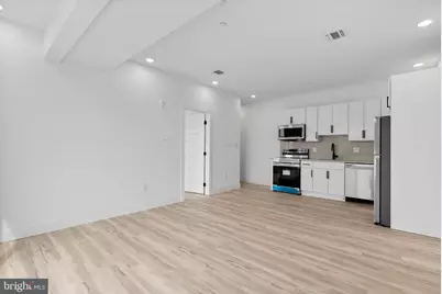 809 Diamond Street #301, Philadelphia, PA 19122 - Photo 2