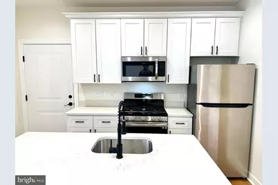 2009 N Reese Street #8B, Philadelphia, PA 19122 - Photo 4