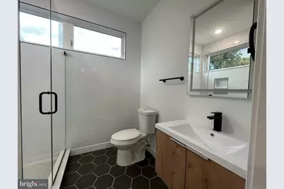 2117 N 8th Street, Philadelphia, PA 19122 - Photo 4