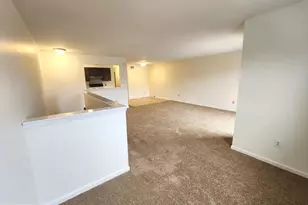 9145 Ellie Dr, Philadelphia, PA 19114 - Photo 4