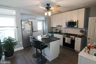 6161 Lawnton St, Philadelphia, PA 19128 - Photo 4