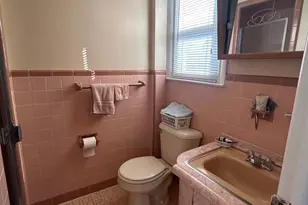 8572 Benton Ave, Philadelphia, PA 19152 - Photo 22