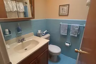 8572 Benton Ave, Philadelphia, PA 19152 - Photo 32