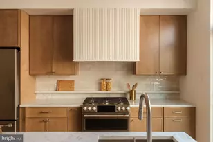 520 S 17th St, Philadelphia, PA 19146 - Photo 12