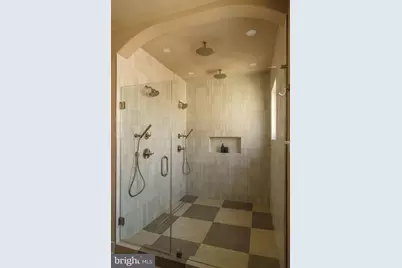 520 S 17th Street, Philadelphia, PA 19146 - Photo 32