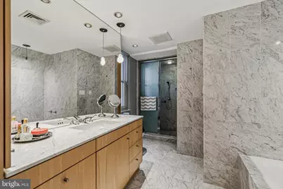 1901 Walnut Street #10A, Philadelphia, PA 19103 - Photo 32