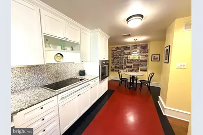 1901 Walnut Street #10A, Philadelphia, PA 19103 - Photo 16
