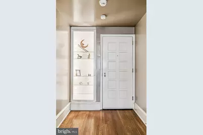 1901 Walnut Street #10A, Philadelphia, PA 19103 - Photo 4