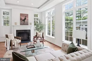 6622 Lincoln Dr, Philadelphia, PA 19119 - Photo 2