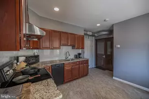 1620 Mt Vernon St, Philadelphia, PA 19130 - Photo 4