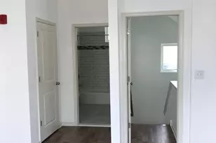 5261 Ridge Ave, Philadelphia, PA 19128 - Photo 2