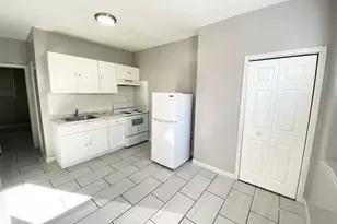 227 E Elkhart St, Philadelphia, PA 19134 - Photo 4