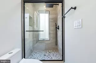 2510 Sepviva St, Philadelphia, PA 19125 - Photo 48