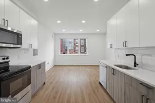 528 W Berks St, Philadelphia, PA 19122 - Photo 4