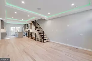 2050 Kater St, Philadelphia, PA 19146 - Photo 12