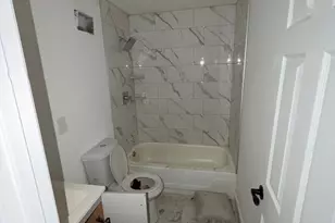 614 Emily St, Philadelphia, PA 19148 - Photo 8