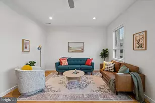 2555 Carpenter St, Philadelphia, PA 19146 - Photo 4