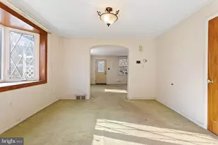 544 Fairway Terrace, Philadelphia, PA 19128 - Photo 6