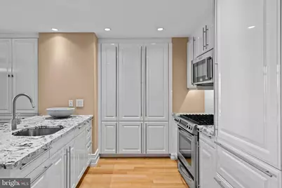 130 S 18th Street #503, Philadelphia, PA 19103 - Photo 2