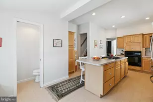 122 E Washington Ln, Philadelphia, PA 19144 - Photo 14