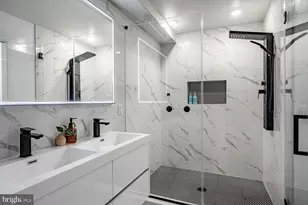 2607 E Boston St, Philadelphia, PA 19125 - Photo 8