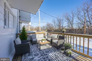 2403 S Edgewood St, Philadelphia, PA 19142 - Photo 26