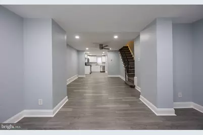 2403 S Edgewood Street, Philadelphia, PA 19142 - Photo 4