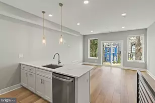 2114 N 8th St, Philadelphia, PA 19122 - Photo 18