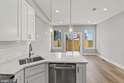 2114 N 8th Street #1, Philadelphia, PA 19122 - Photo 12