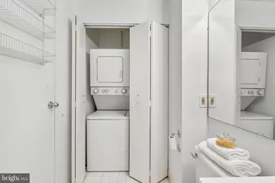 315 New Street #111, Philadelphia, PA 19106 - Photo 14