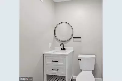 2126 Pierce Street, Philadelphia, PA 19145 - Photo 8
