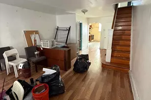 928 Watkins St, Philadelphia, PA 19148 - Photo 2