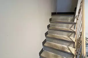 1053 E Sydney St, Philadelphia, PA 19150 - Photo 34