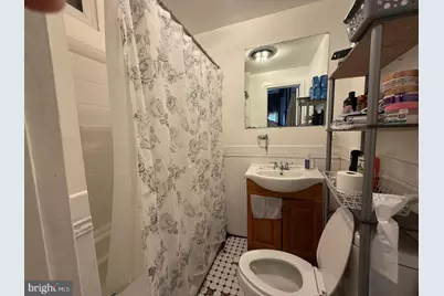 1439 N 17th Street, Philadelphia, PA 19121 - Photo 4