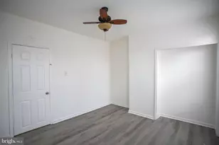 2000 S Avondale St, Philadelphia, PA 19142 - Photo 10