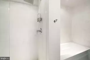 2101 Market St, Philadelphia, PA 19103 - Photo 22