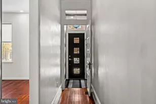 828 S 5th St, Philadelphia, PA 19147 - Photo 2