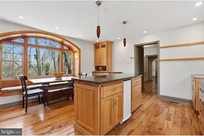 628 W Hortter Street, Philadelphia, PA 19119 - Photo 12