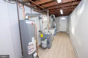 1018 Hoffnagle Pl, Philadelphia, PA 19111 - Photo 38