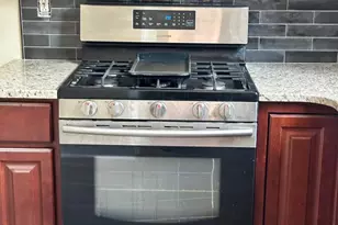 2146 E Washington Ln, Philadelphia, PA 19138 - Photo 10