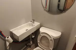 1106 Wallace St, Philadelphia, PA 19123 - Photo 8