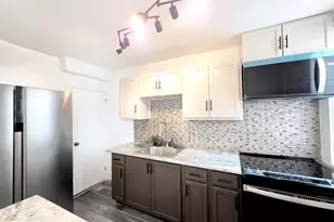 1108 E Stafford St, Philadelphia, PA 19138 - Photo 2