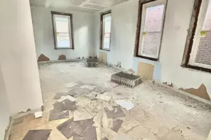 1627 S 8th St, Philadelphia, PA 19148 - Photo 8